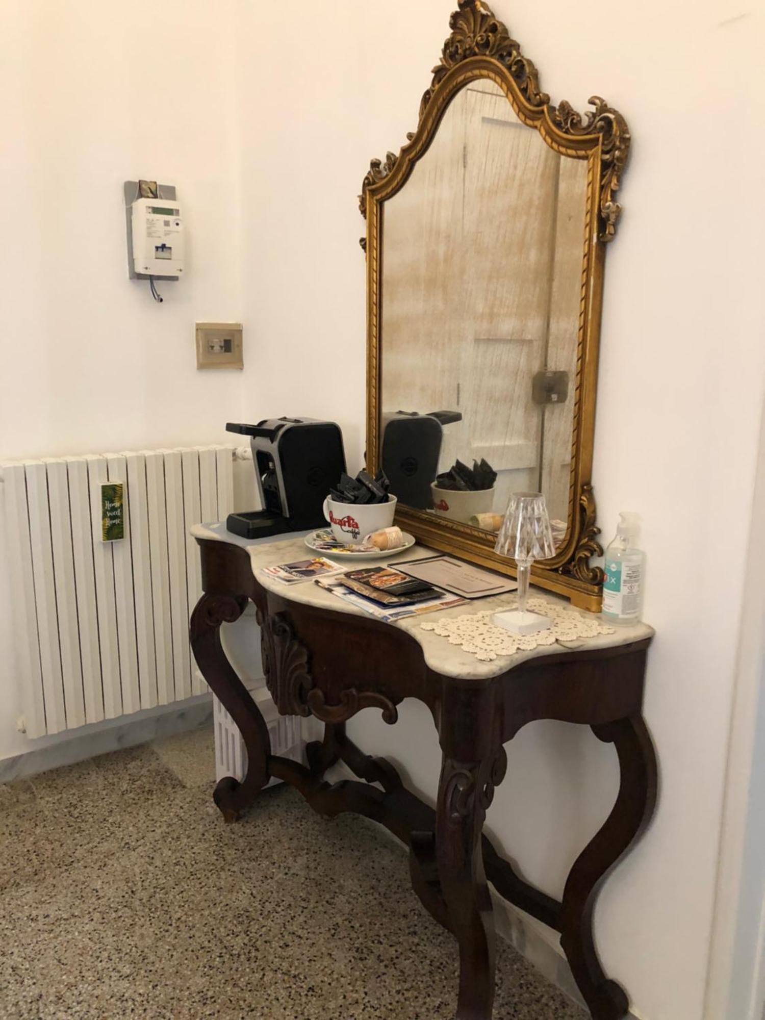 Mayu'S House , Dimora Nel Centro Storico Di ليتشي المظهر الخارجي الصورة